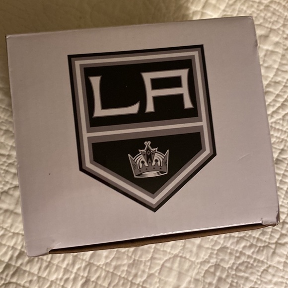 NEW Los Angeles KINGS Día De Los Muertos Mug - NHL🏒🥅💀 - Picture 5 of 7